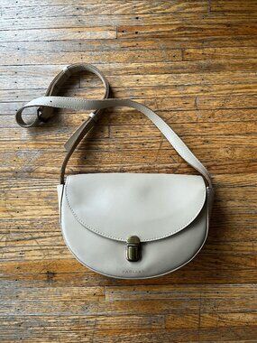 Bagllet Beige Handbag